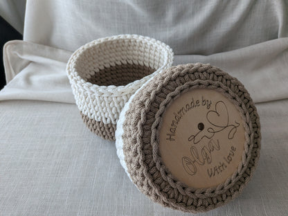 Gehäkelte Körbchen 2er Set – mit Holzboden | Beige & Creme | Handgemacht